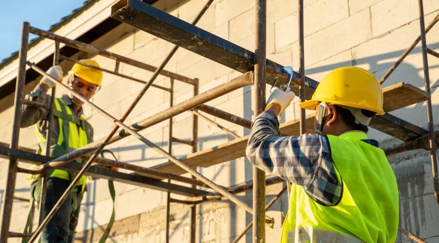Professional residential roofers in Beulah, ND